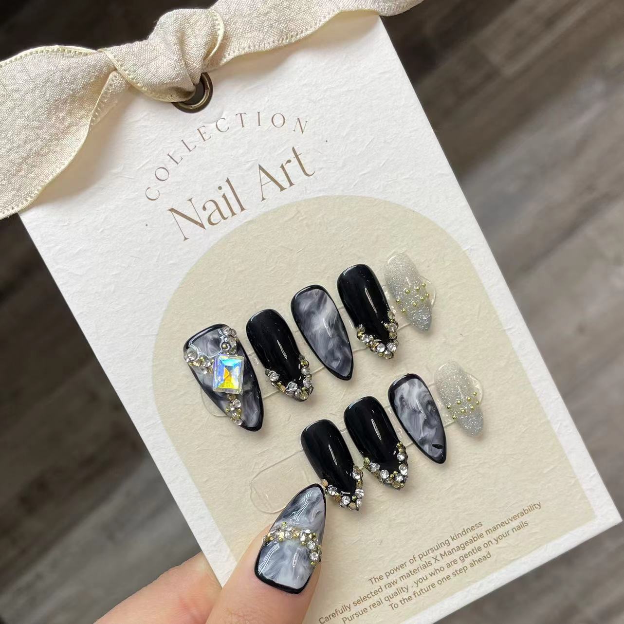 Resin Craft Material - Faux Amande à Paillettes Amovibles pour